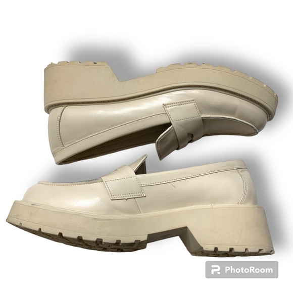 Madden Girl Shoes - Madden Girl, Contentt Loafer Bone, size 10